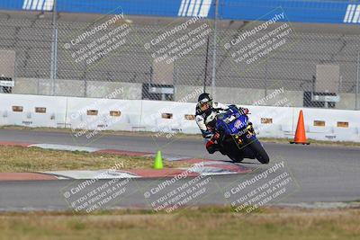 media/Nov-26-2022-Fastrack Riders (Sat) [[b001e85eef]]/Level 3/Session 3 Outside Turn 9/